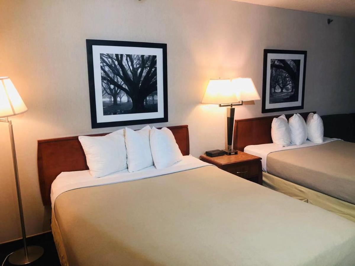 Art Infiniti Hotel Pitt Meadows Eksteriør billede